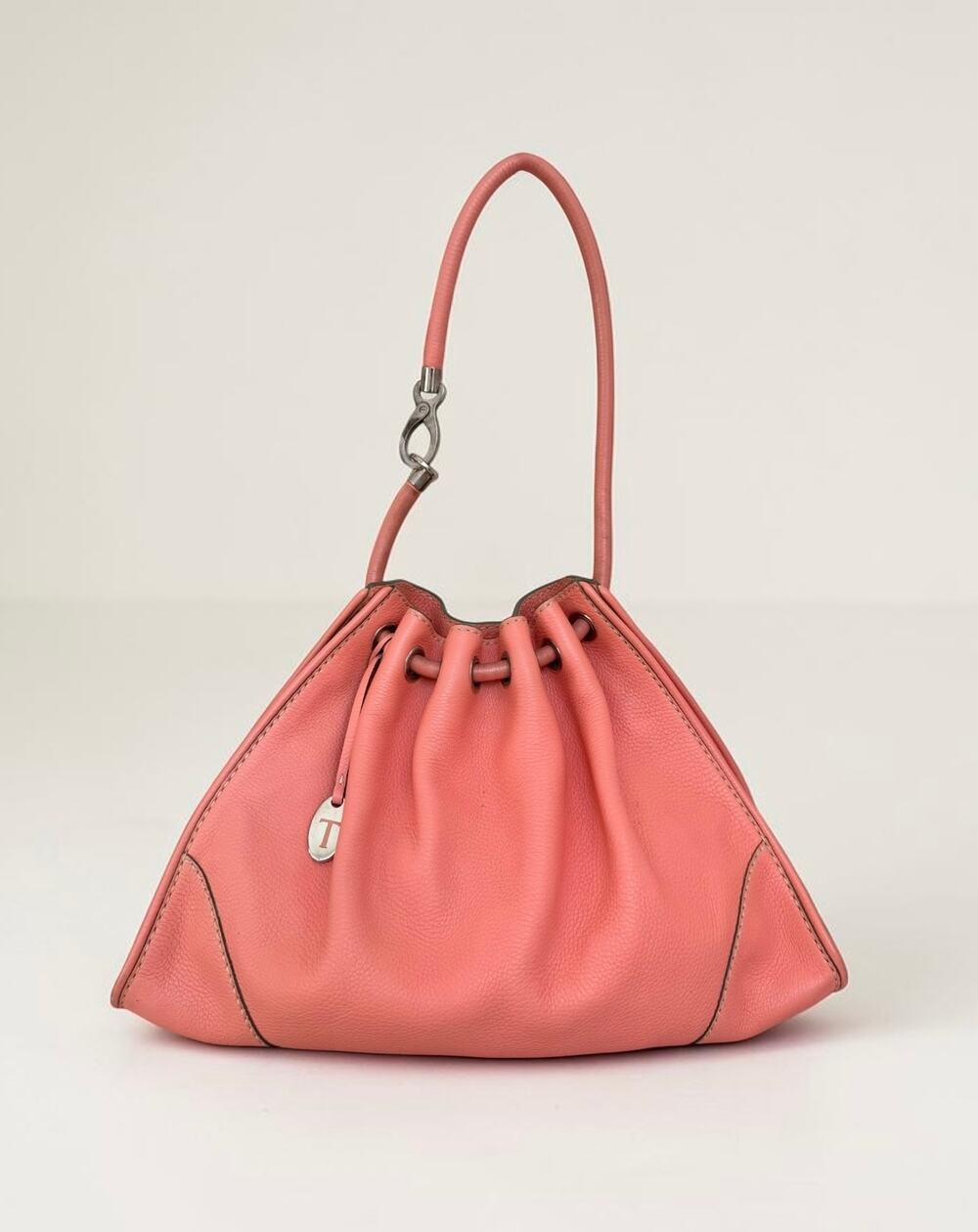 Pink Tod's Leather Drawstring Shoulder Bag